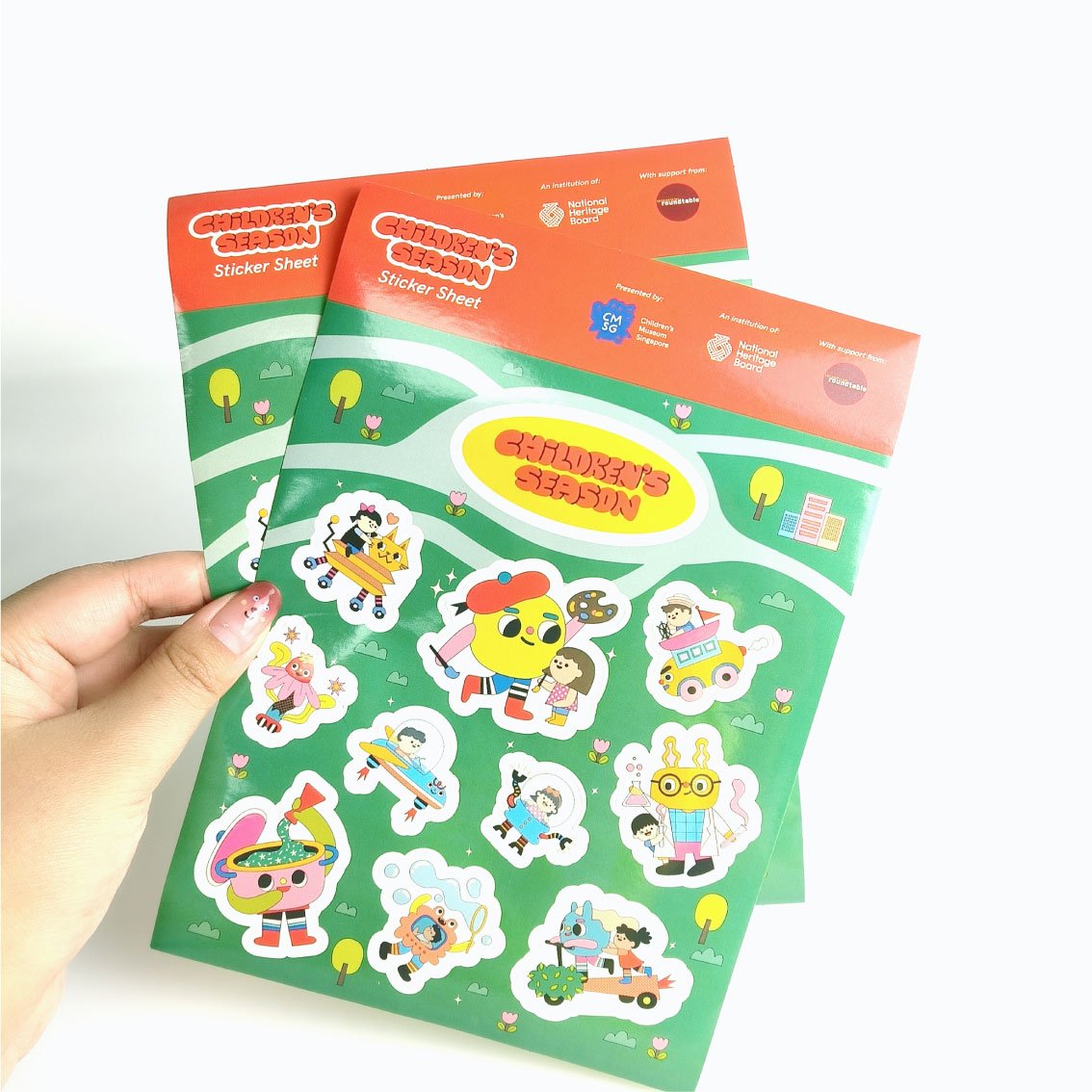 Custom sticker logo cartoon kiss cut stickers sheets waterproof vinyl adhesive die cut sticker for packaging