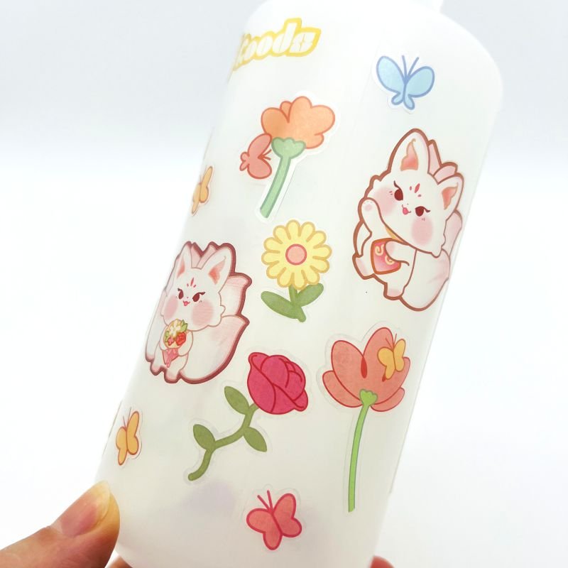 Factory Customized high quality sticker roll transparent clear label sticker for water beverage bottle