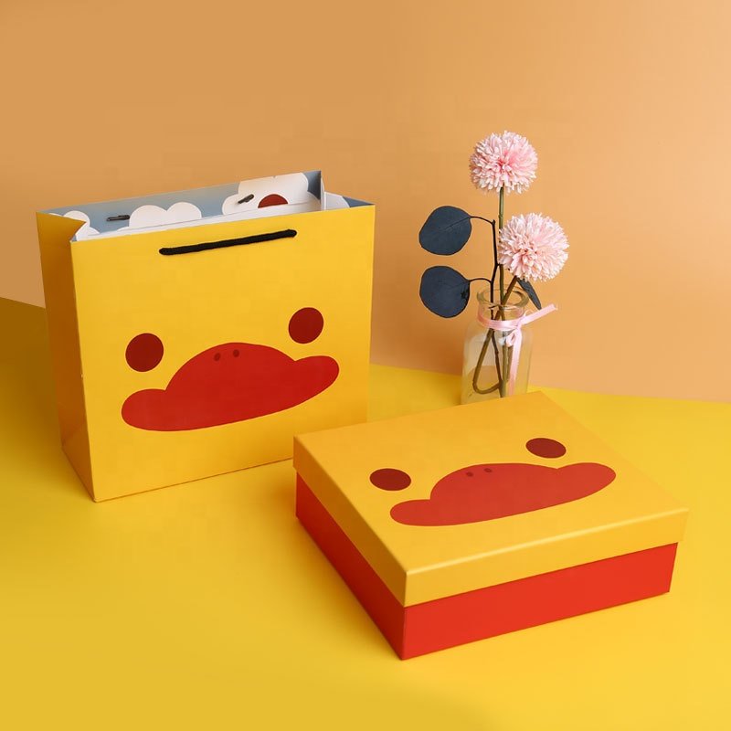 Customized Creative Little Yellow Duck Cartoon Image Children's Holiday Gift Box Packaging Box Gift Bag