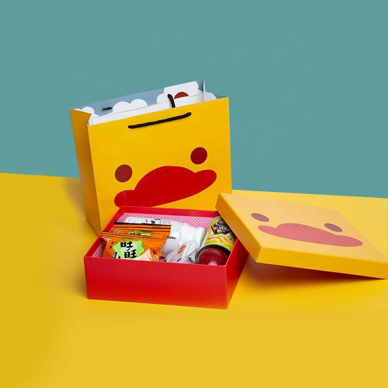 Customized Creative Little Yellow Duck Cartoon Image Children's Holiday Gift Box Packaging Box Gift Bag