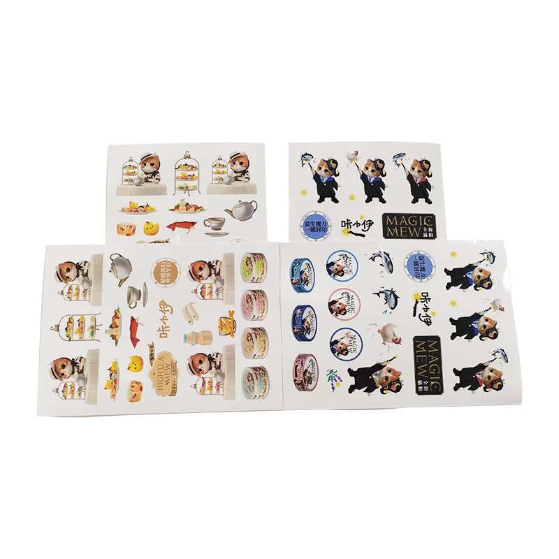 Custom Printed Waterproof Vinyl Kiss-Cut Sticker look Cute Adhesive Paper Carton Label Candle Packaging Designs Glossy matte