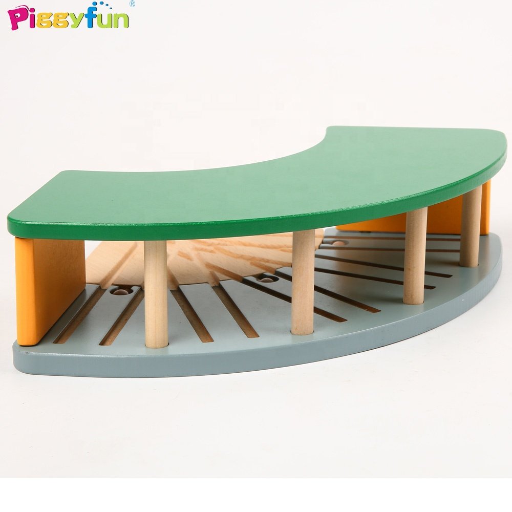 Popular Preschool wooden parking garage toy set for kids train set accessories AT11196