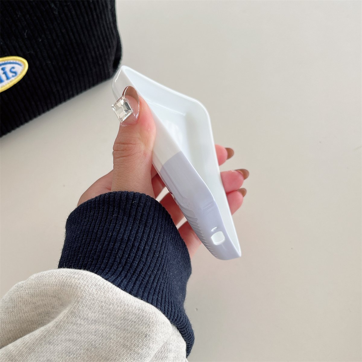 For iPhone Powerbank Case Shockproof Bumper Wireless Magnetic Battery Protective Cover Soft Silicone Case Mobile Phone Accessory