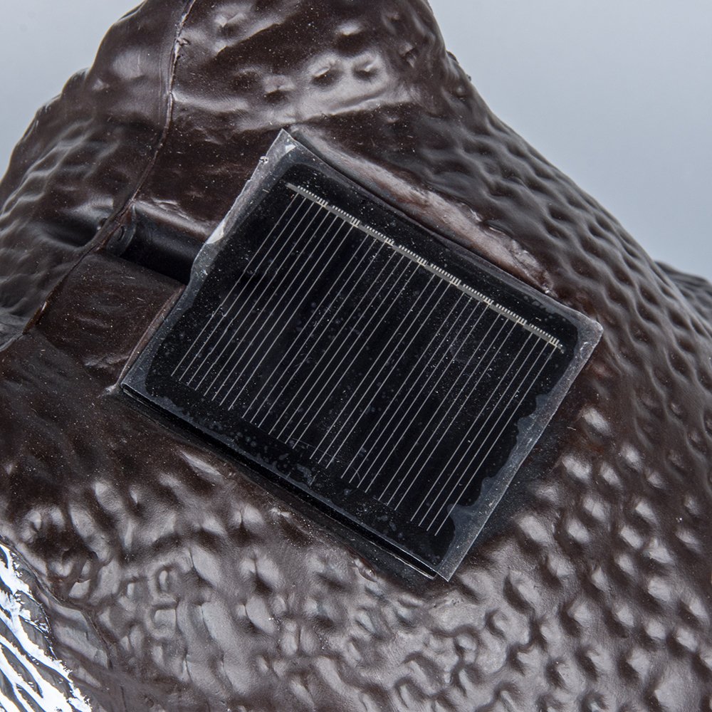 Ningbo scarecrow garden accessory eco-friendly plastic solar rechargeable PIR sensor motion activated bird repellent