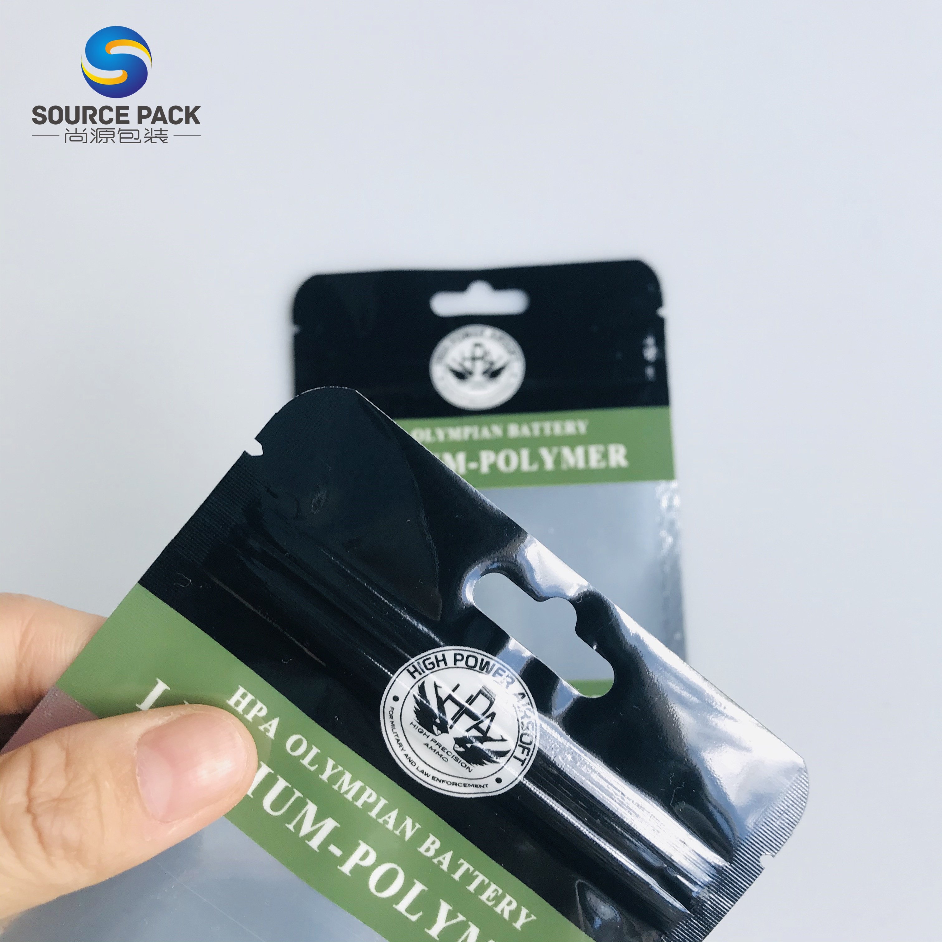 Euro hook laminated plastic bag with zipper for battery
