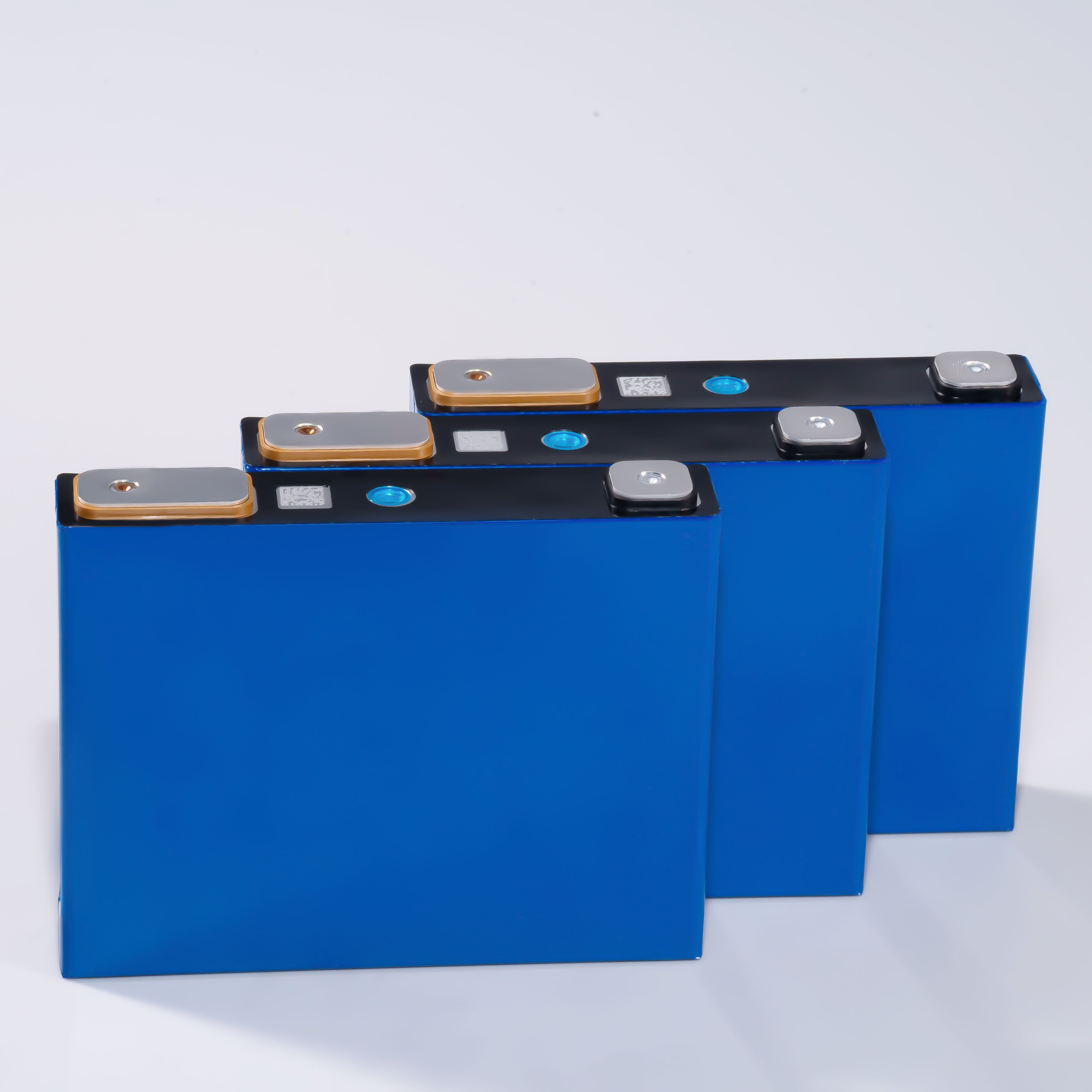 New energy 3.2V52Ah lithium battery electronic accessories wholesale rechargeable Li-ion Battery For Electric Power Systems