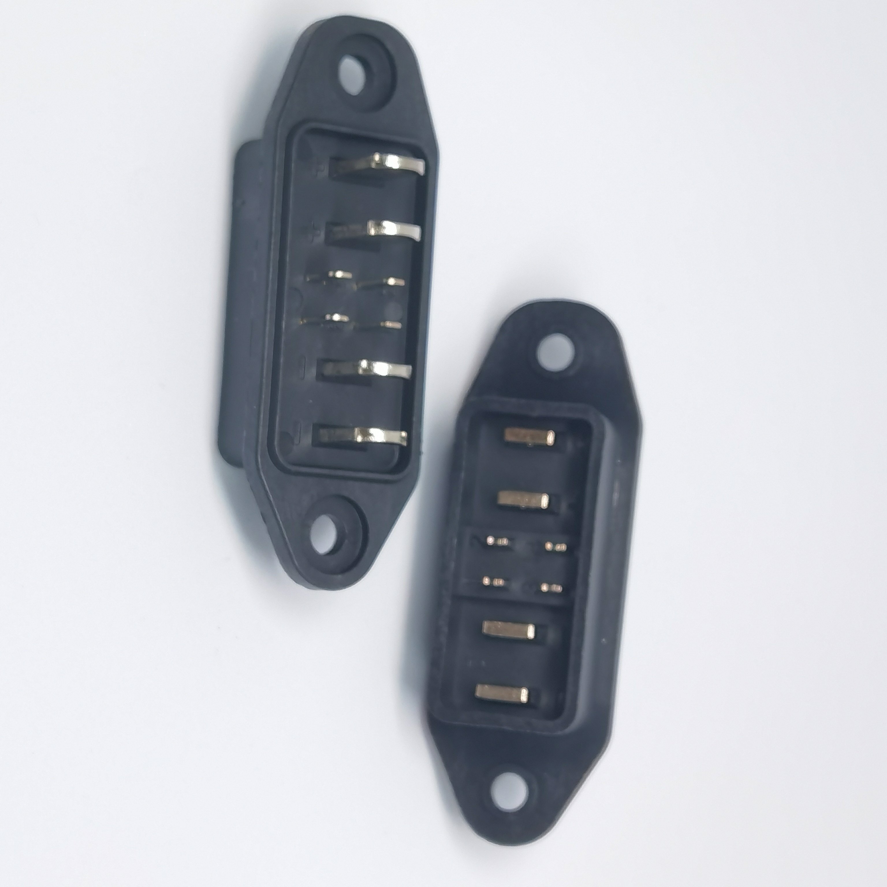 DGDTE High-Current Plug With Voltagerating 220V AC Charging Pile Battery Connector