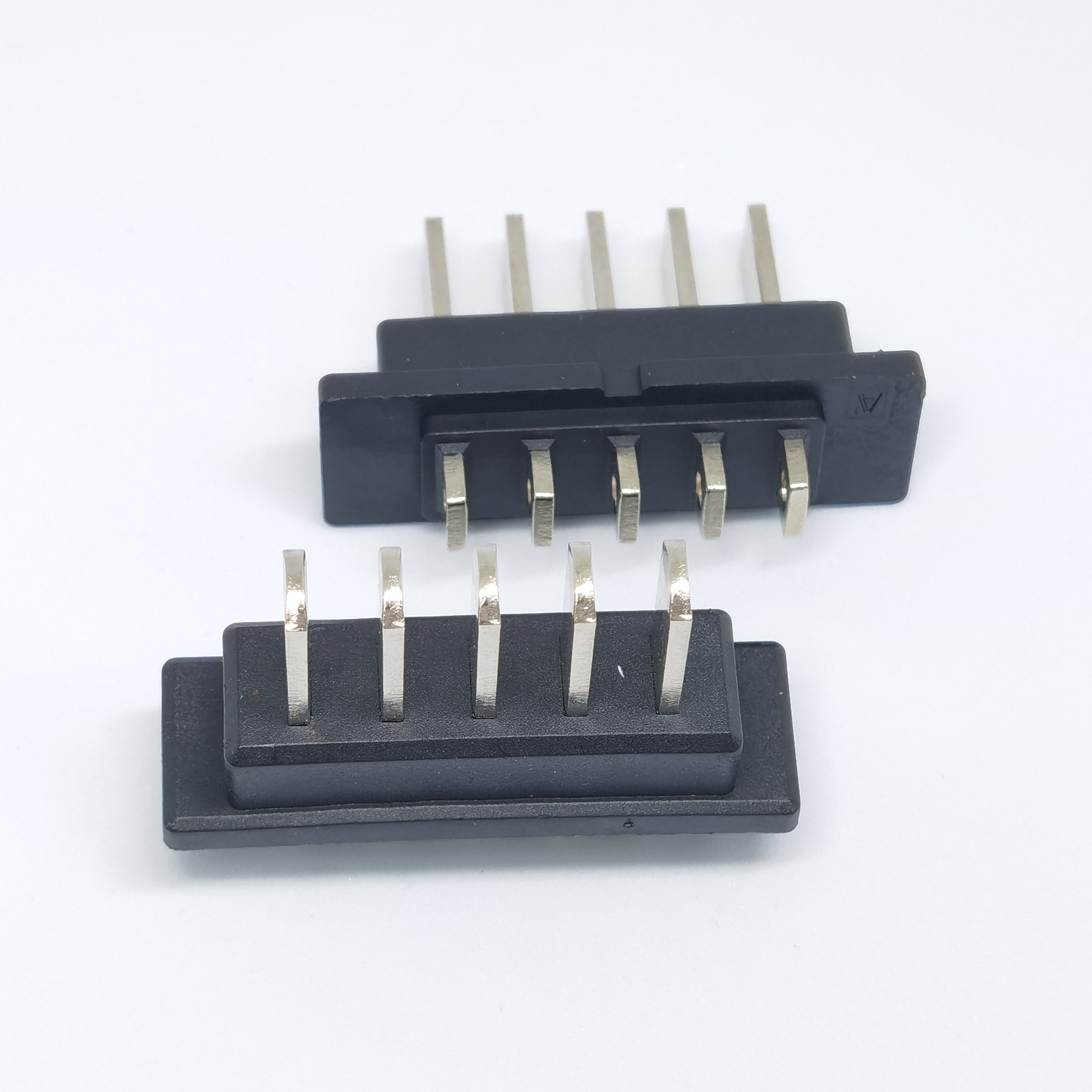 DGDTE High-Current Connector Complying With ROHS Environmental Report Waterproof Battery Connector for Electric Scooter