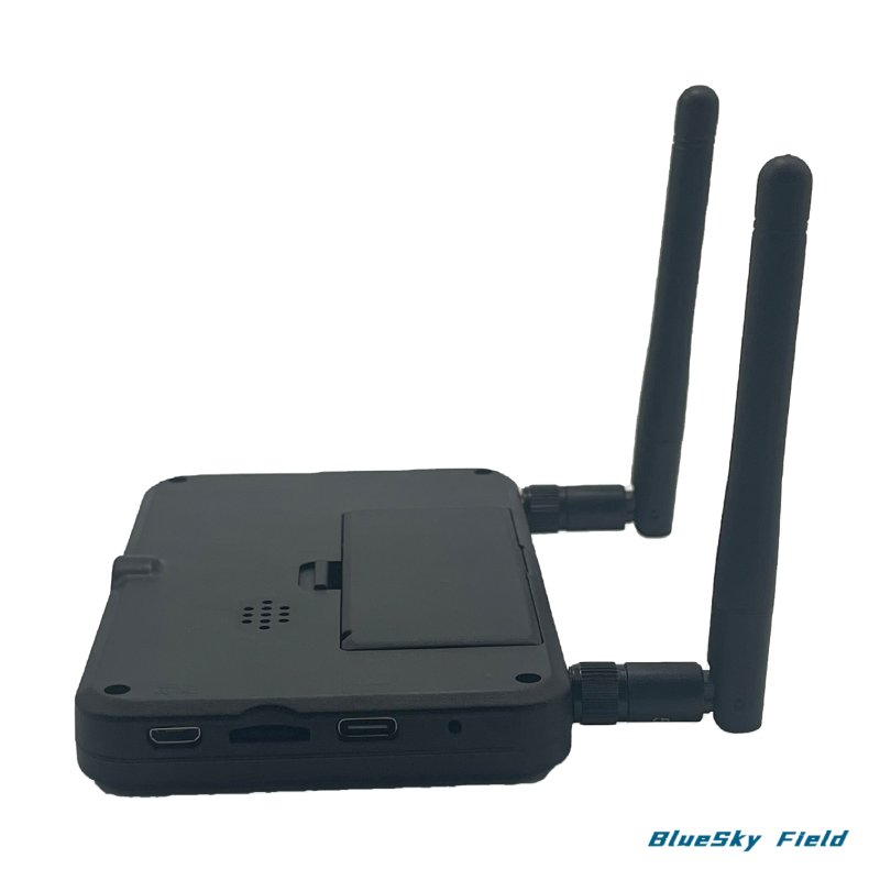 BlueSkyField 5.8G FPV Monitor with DVR 4.3 Inch LCD Display 16:9 30FPS Built-in Battery Can Record Monitoring