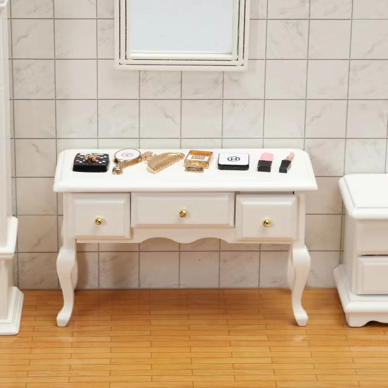 High Quality Wooden 1:12 Dollhouse Furniture Vintage Desk Miniature Dollhouse Accessories of Bedding Room Accessory Decoration