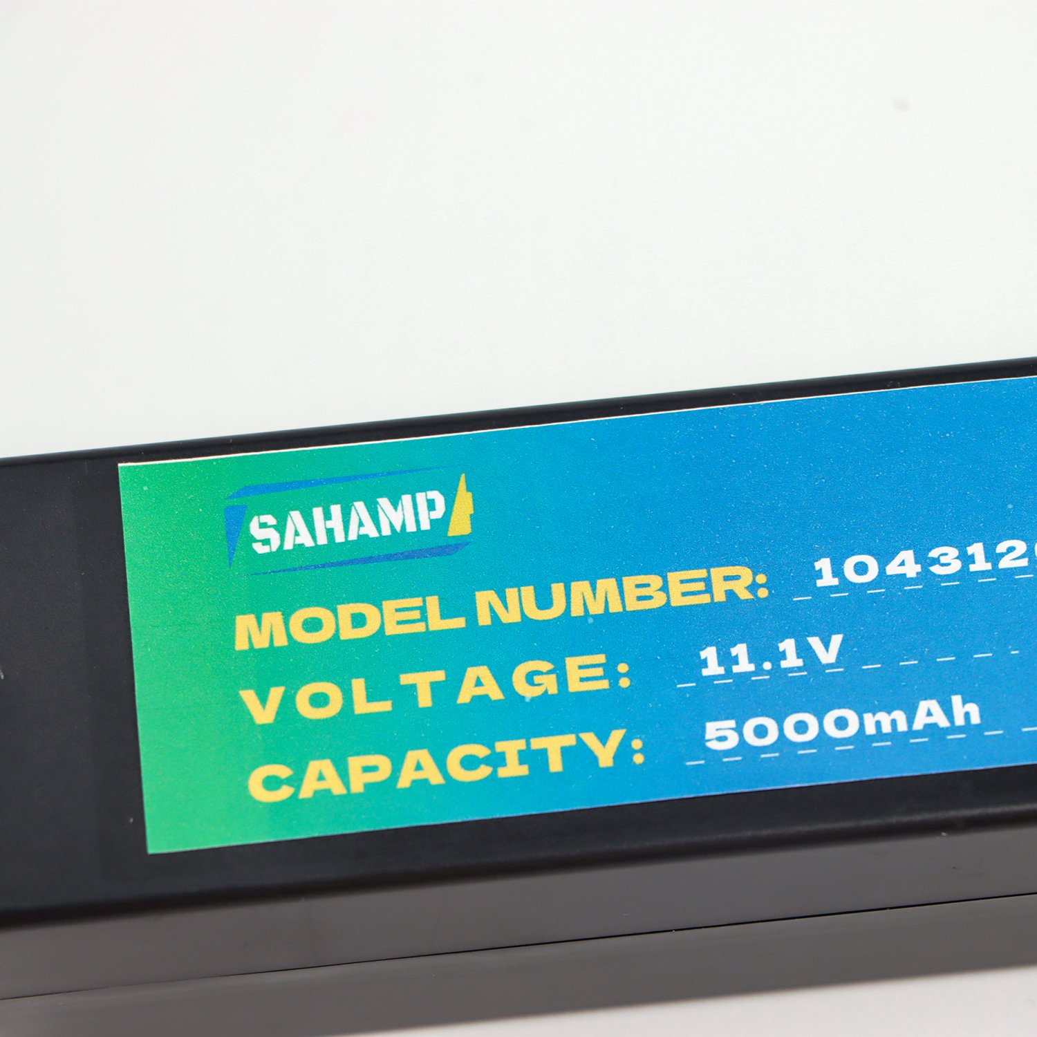 Powerful 11.1V 5000mAh Lipo Agricultural Drone Battery for Solar Golf Carts Energy Storage Power Tools Toys