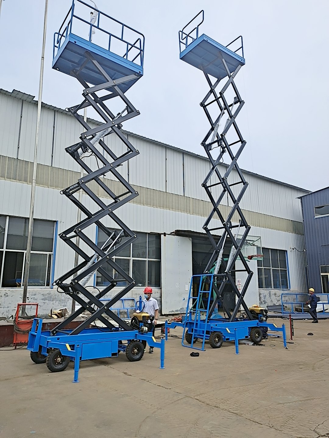 Electric power battery type platform lifters hydraulic scissor man lift High-altitude safety platform