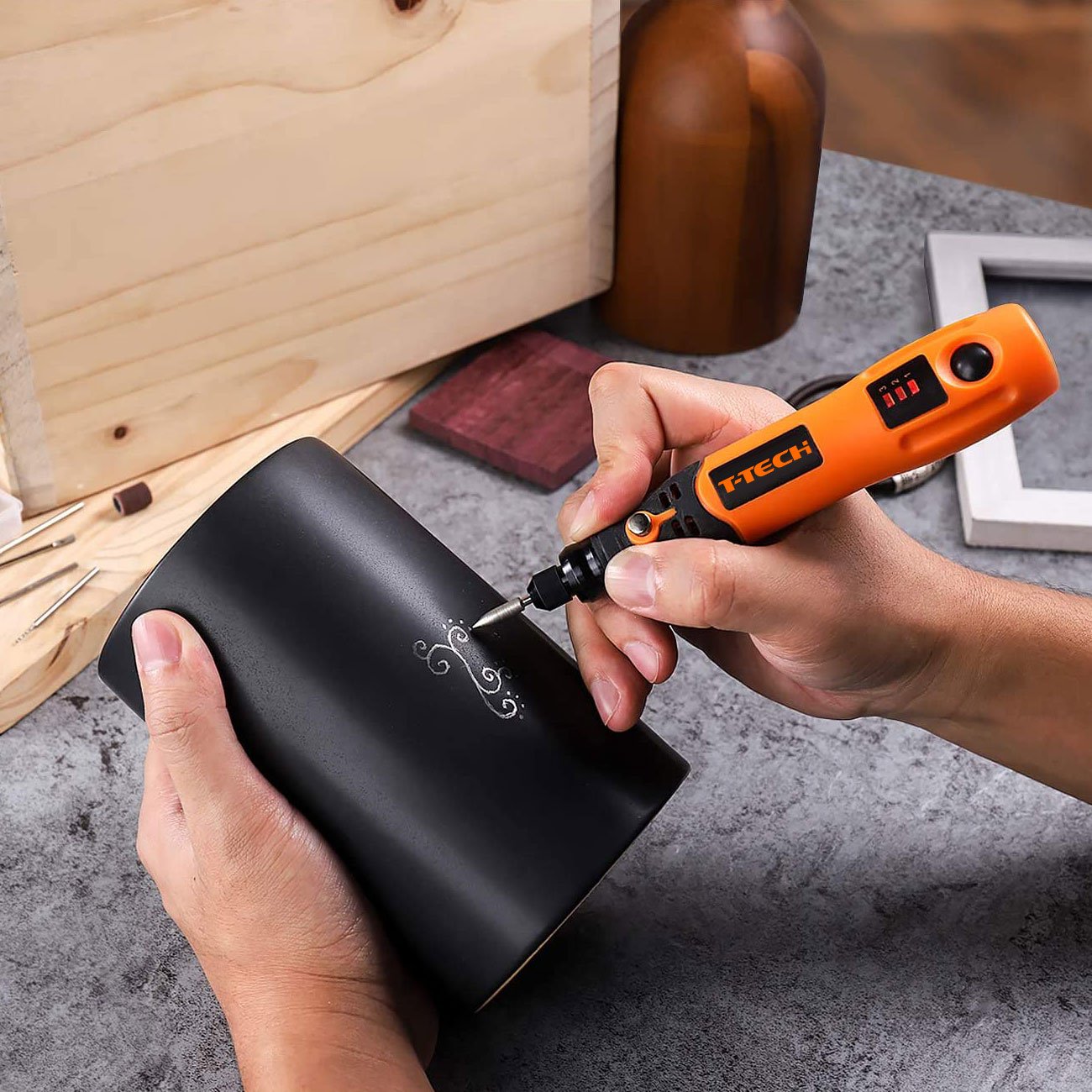 Mini Cordless Dremel Rotary Tool 3-Speed and USB Charging Rotary Tool Kit with 31 Accessories