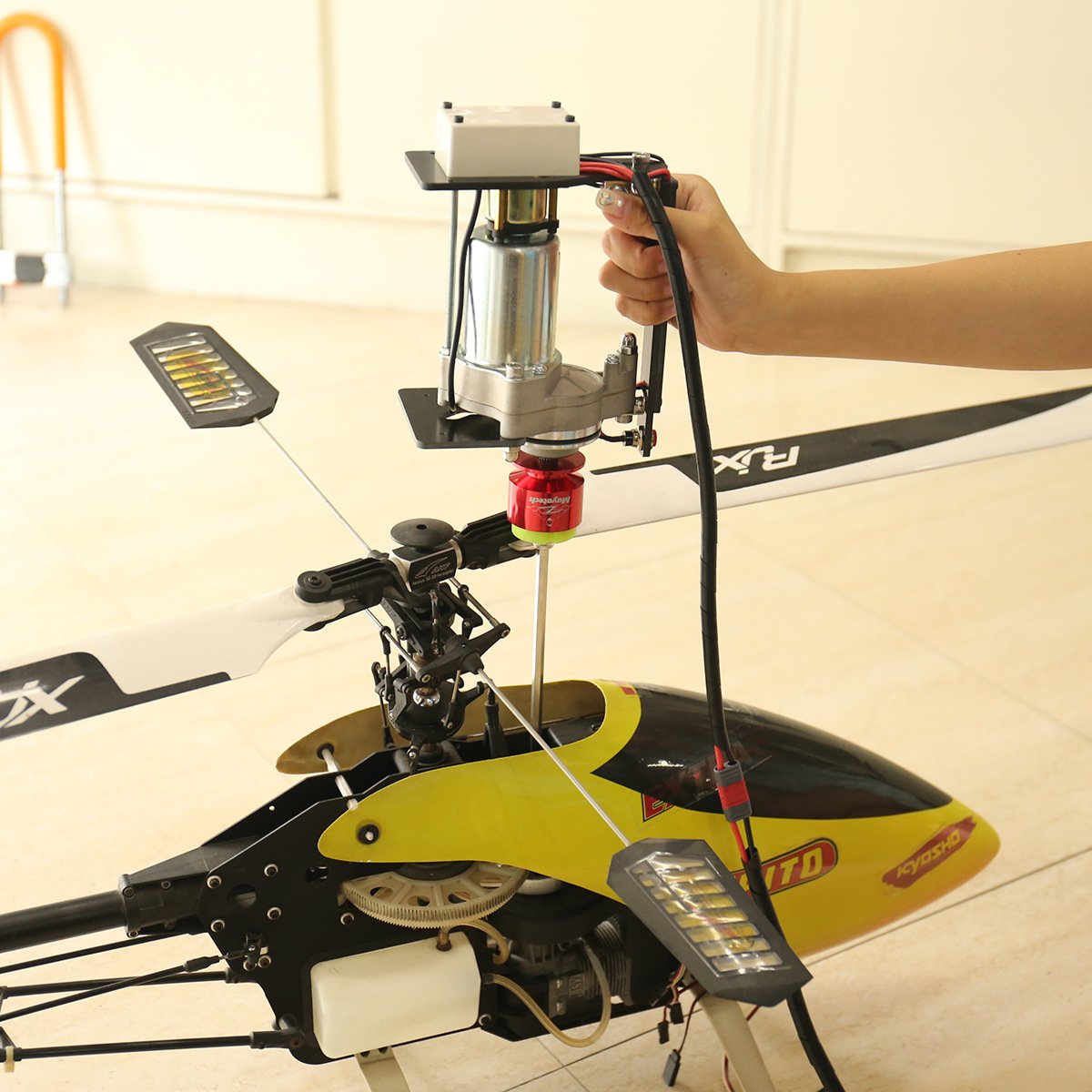 Mayatech XT60 version big head starter model airplane gasoline use in methanol fixed-wing engines drone accessories