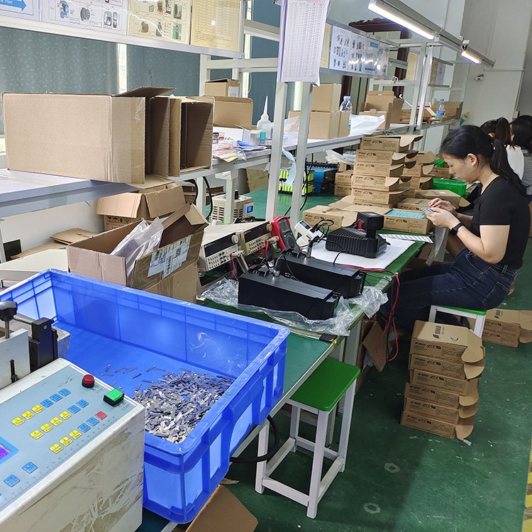 Huayue 12V 3000mAh 4000mAh Power tool battery HY-BOS-12D for BOSCH tool Li ion battery Replacement battery
