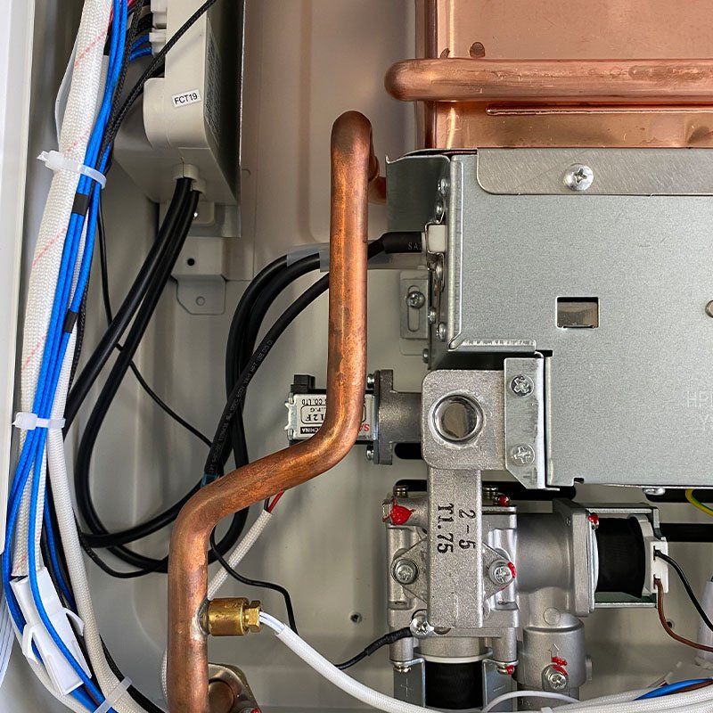 Intelligent constant temperature, secondary energy efficiency LCD screen touch operation tankless gas water heater