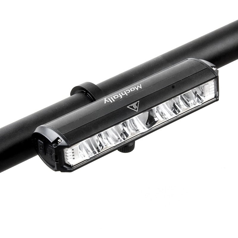 2024 New High-Bright 900-2600 Lumen Recharablely Front Cycling Light Waterproof Night Riding Accessories Outdoor Bicycle Battery