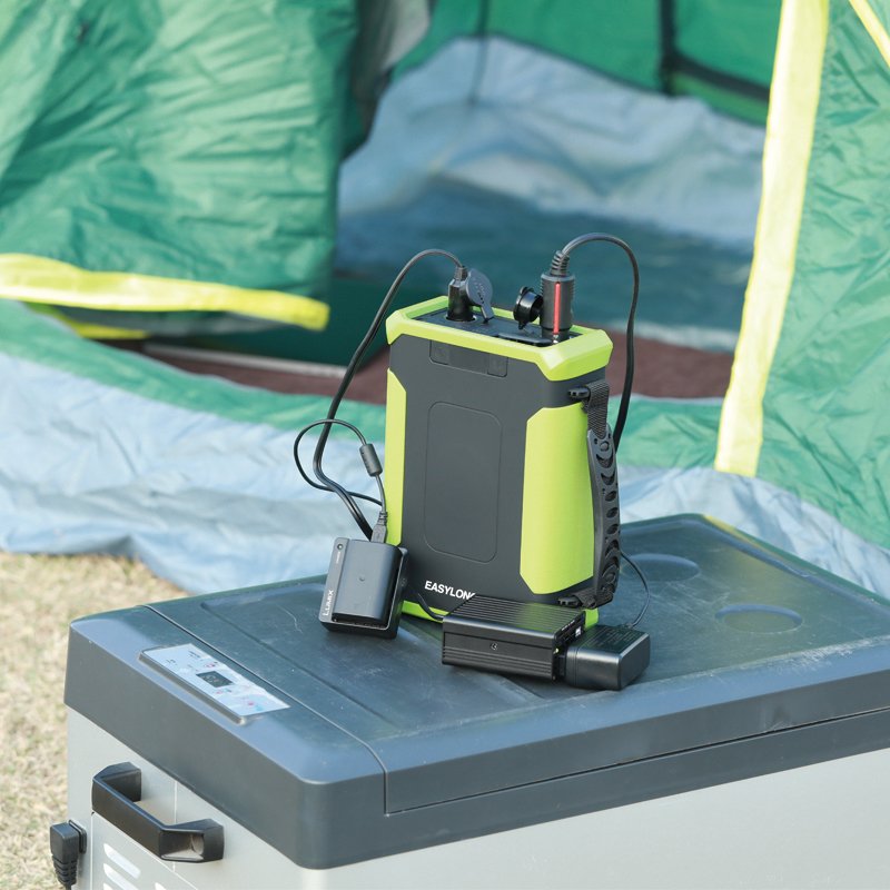 Waterproof IP 65 Emergency Portable 300W Solar Power Station LifePo4 Cells Power Battery Bank Fast Charge PD 100W Power Bank
