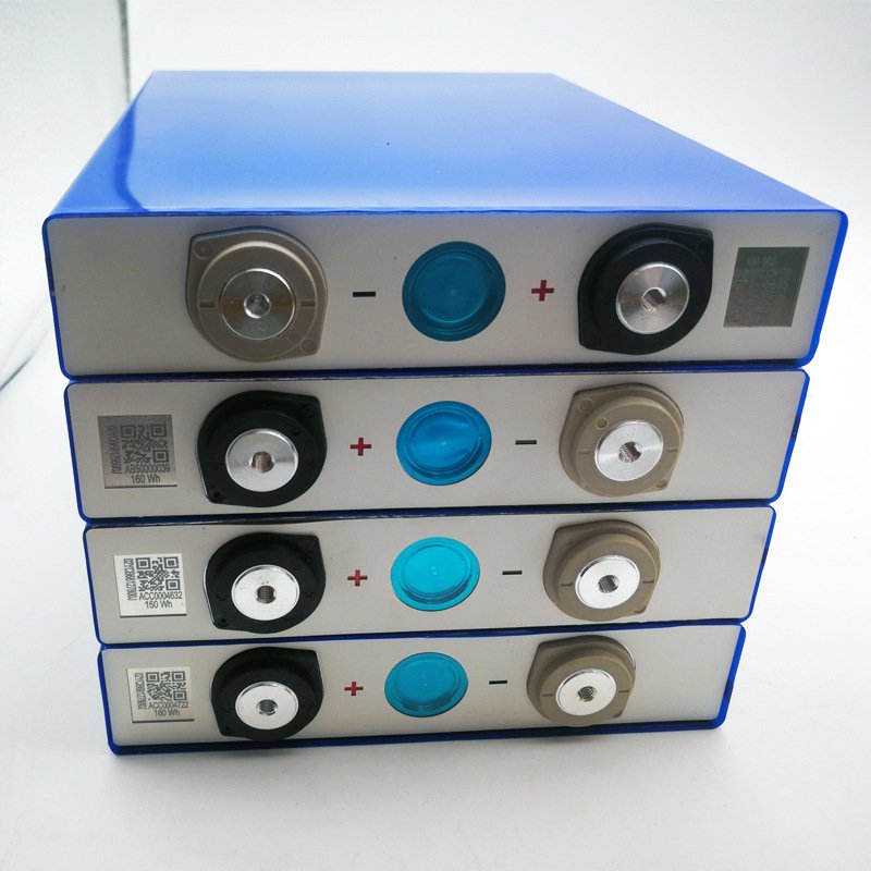 Grade A LF50k 3.2V Lifepo4 50Ah Prismatic lithium ion batteries Cells Rechargeable Lifepo4 50Ah With Accessories