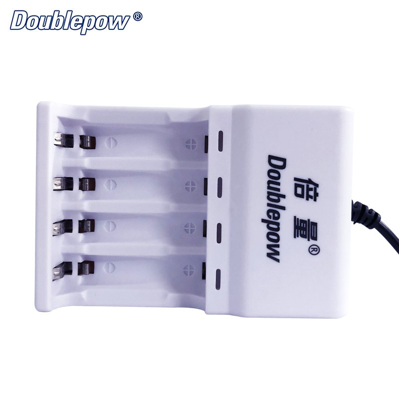 China Supplier's Durable ABS U82 LED Intelligent Rapid Charger 4 Slots 1.2V AA/AAA Ni-MH/Ni-CD Batteries charger