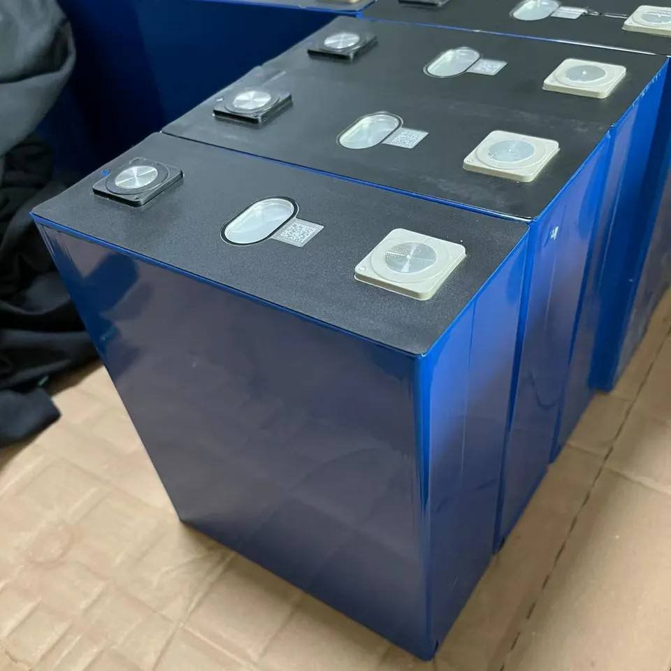 Lithium Ion Battery Solar RV Marine Forklift Battery Power Battery With Accessories 6000 Cycles Lifepo4 3.2V 280Ah