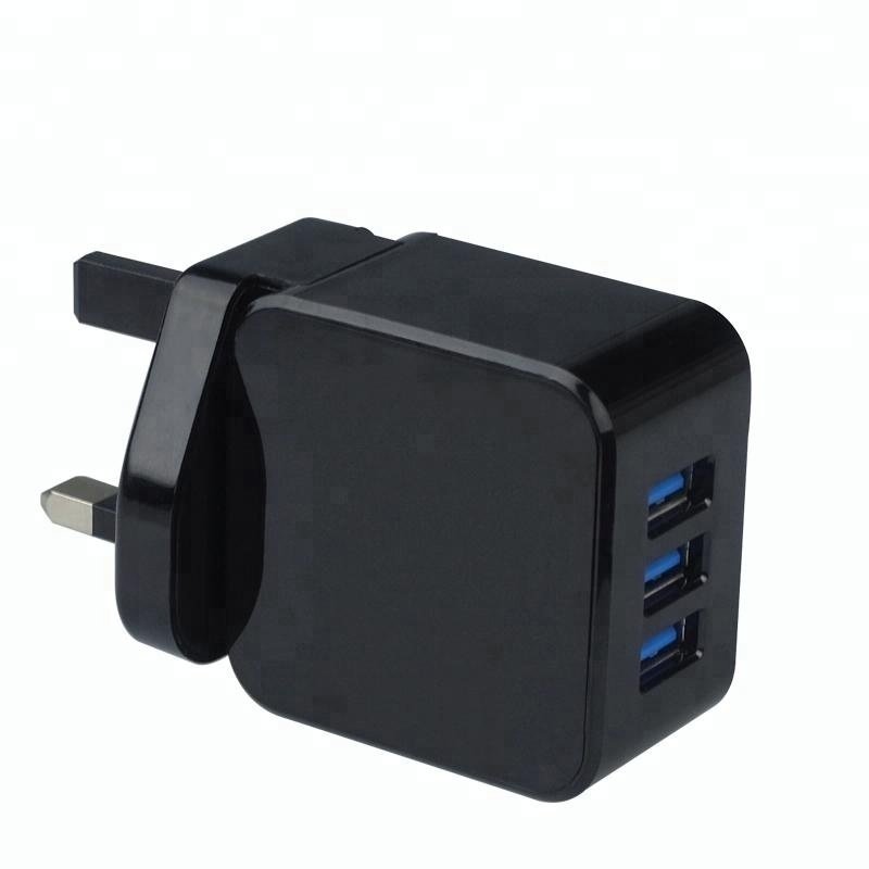 Guangzhou Electronic Accessories Portable battery charger factory Dual USB 4.2A universal laptop charger