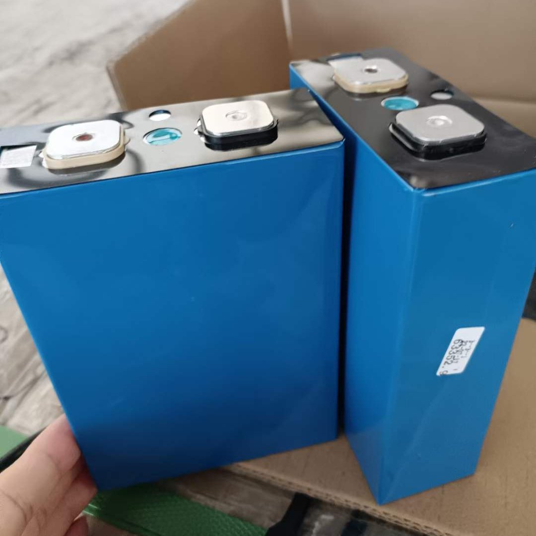 Grade A Lifepo 4 Prismatic 3.2V 50Ah 105Ah 200Ah 202Ah 228Ah 230AH 272Ah 300Ah Lf280K 302AH 280 Ah 280Ah Lifepo4 Battery Cells