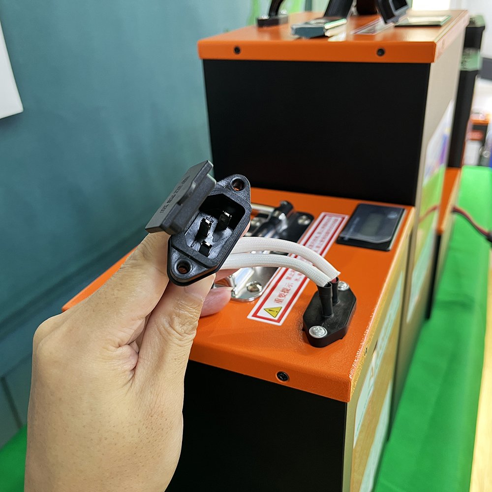 Custom high capacity 48 volt lithium ion battery 20Ah 30Ah 40Ah 50Ah 60Ah 70Ah 90Ah 100Ah 48v electromobile battery
