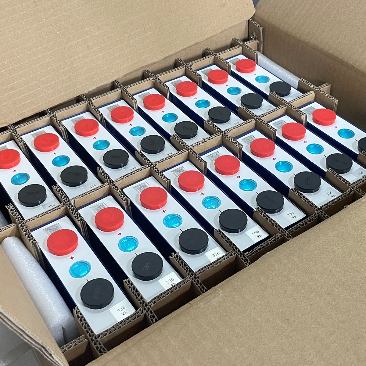 Grade A LiFePO4 Prismatic 3.2V eve 105Ah 230AH 280Ah 304AH LiFePO4 Battery Cells