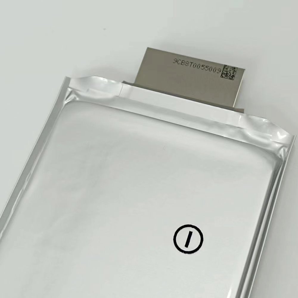 Quality Oem/Odm 61AH Lithium Battery Battery Cell Pouch Cells 811 Nmc Cell 3.7V Nmc lithium ion batteries