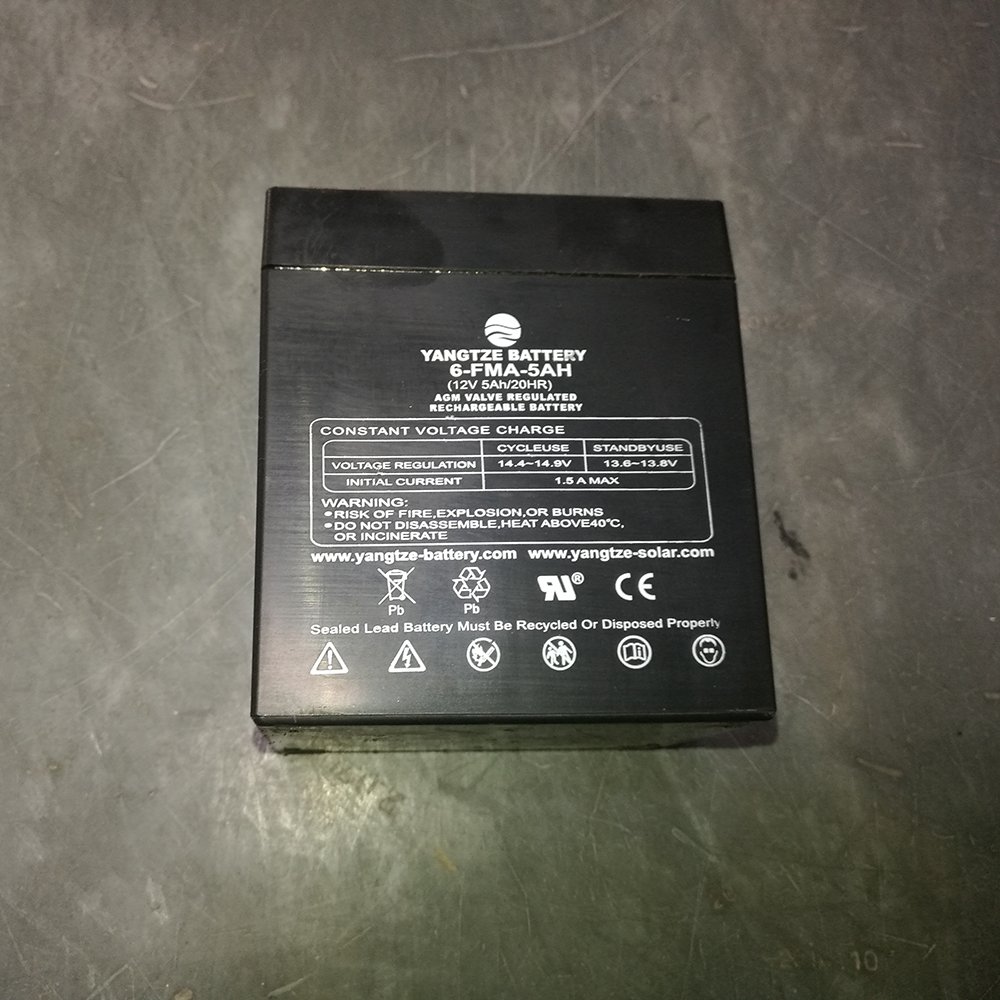 Long Life Free Maintenance sealed rechargeable dry cell 12v 5ah/10hr mf motorcycle battery