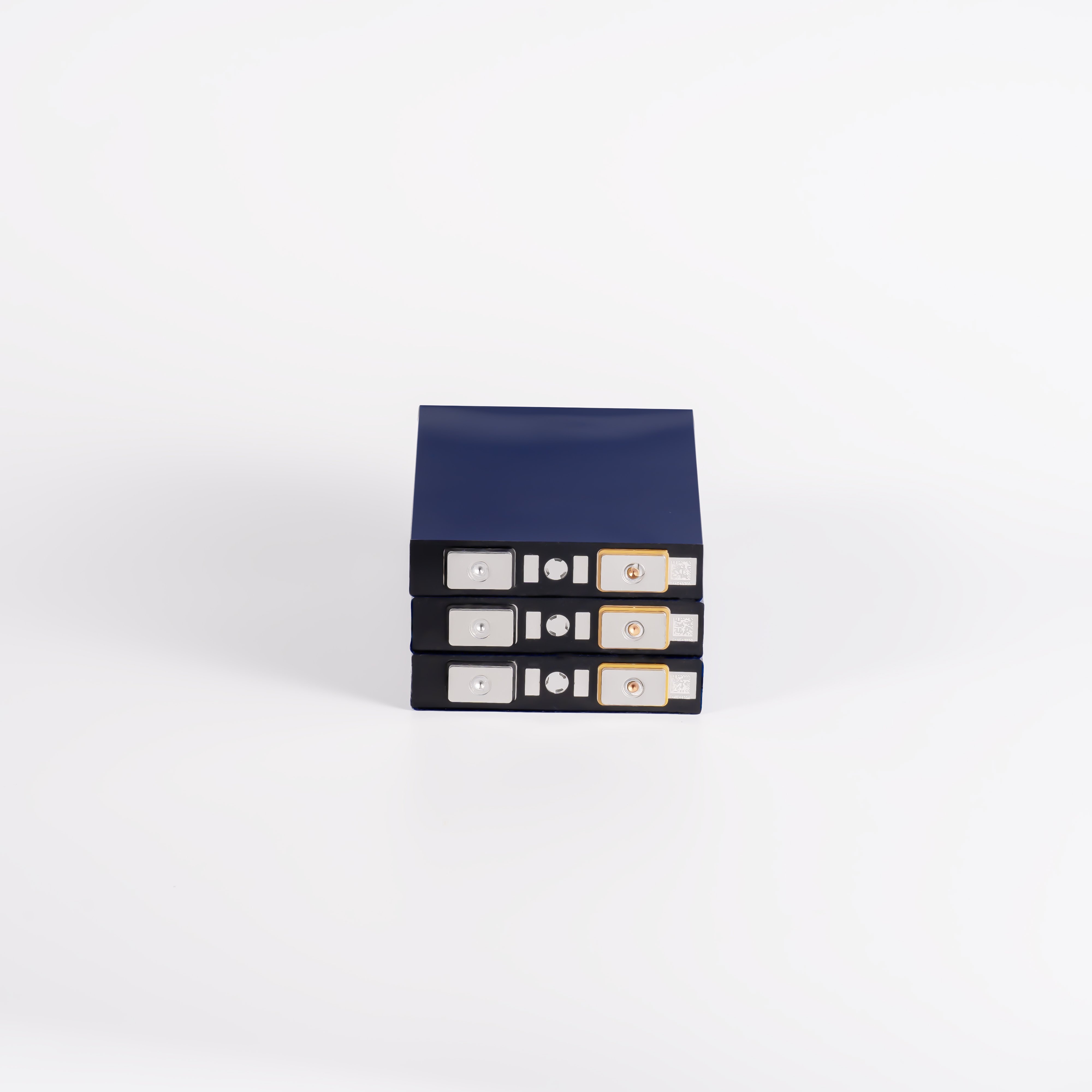 good quality high performance Grade A 3.2V 27Ah Lifepo4 lithium battery cell