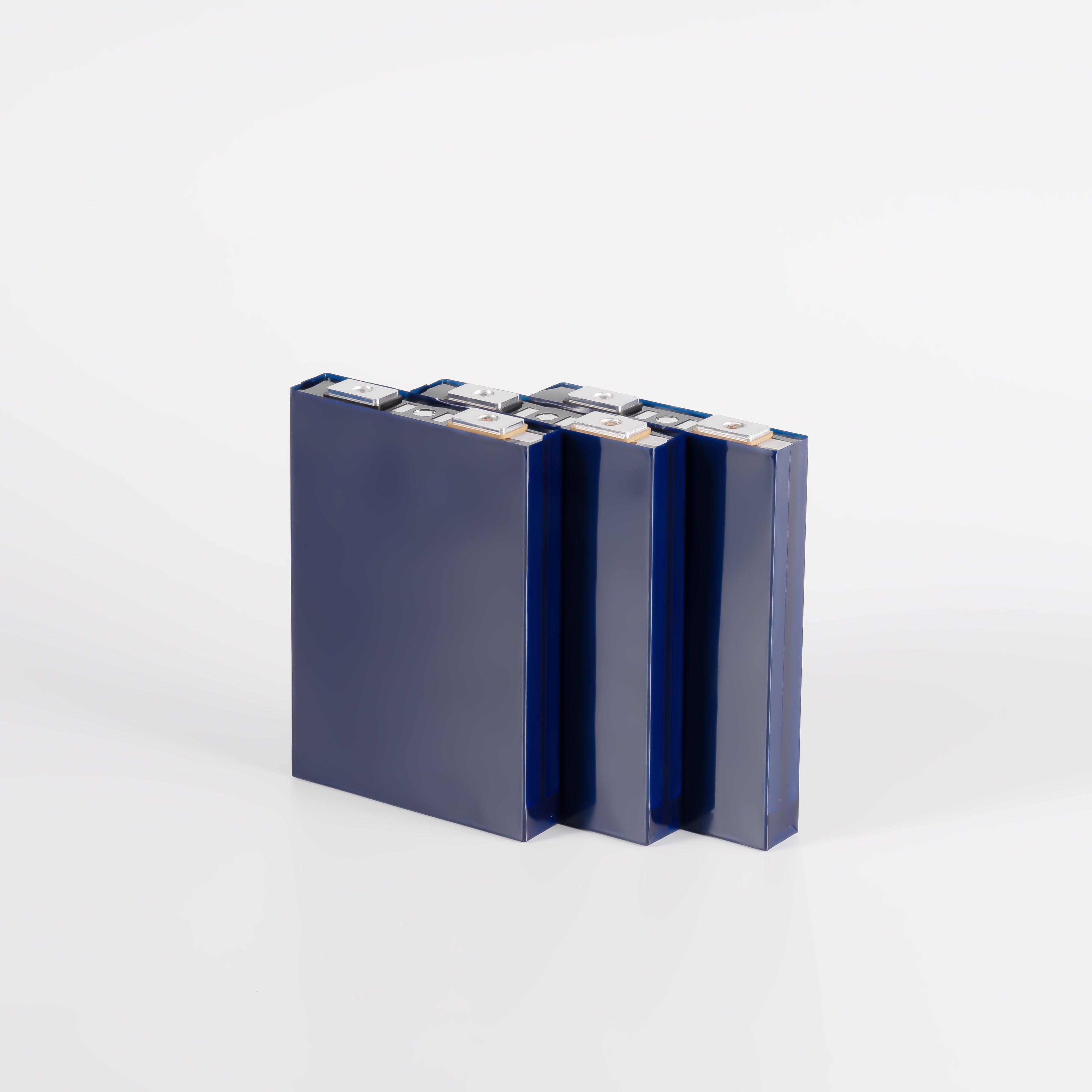 good quality high performance Grade A 3.2V 27Ah Lifepo4 lithium battery cell