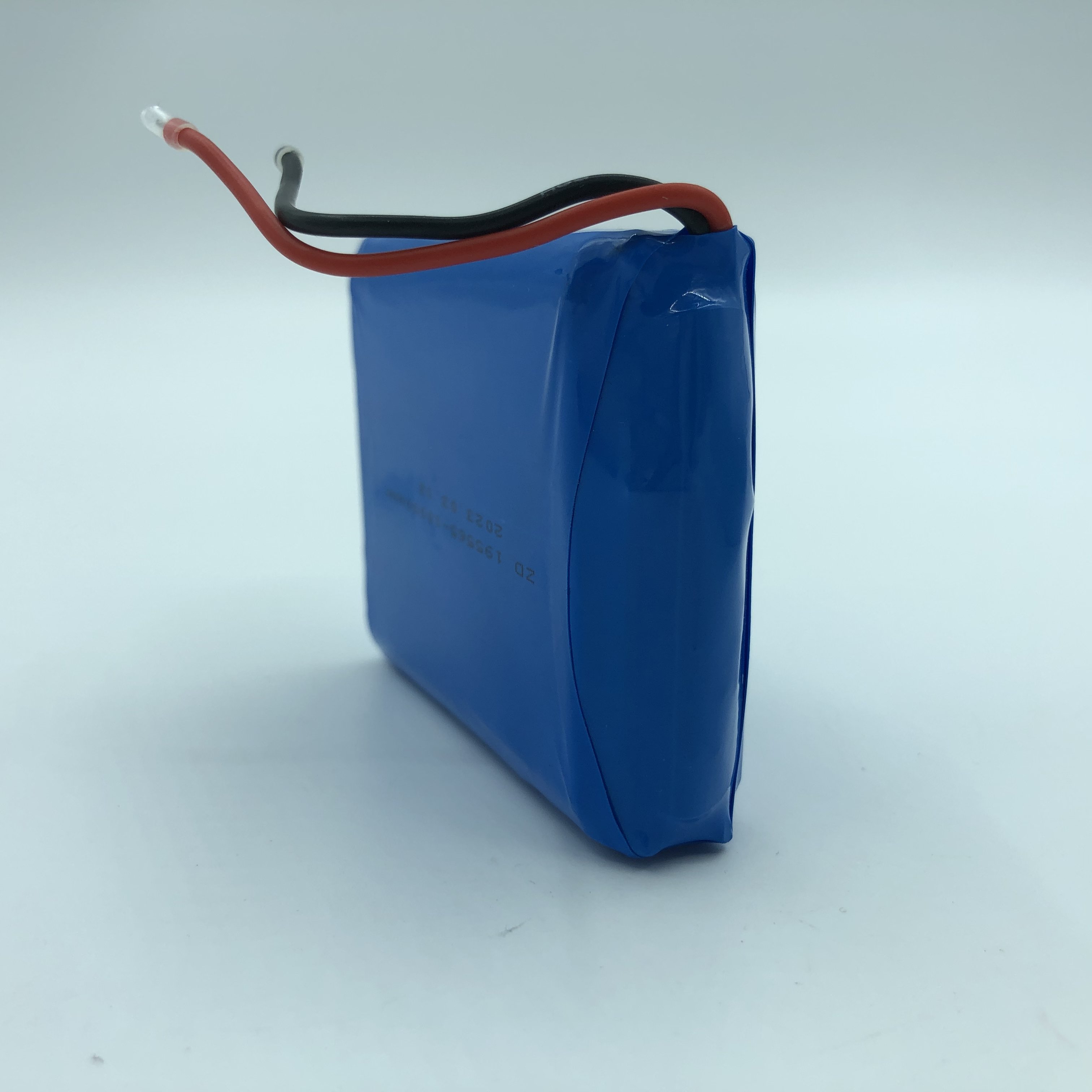 China Manufacturer 195565 10000mAh Lithium Ion Batteries 7.4V New Arrival Small Lithium Ion Batteries