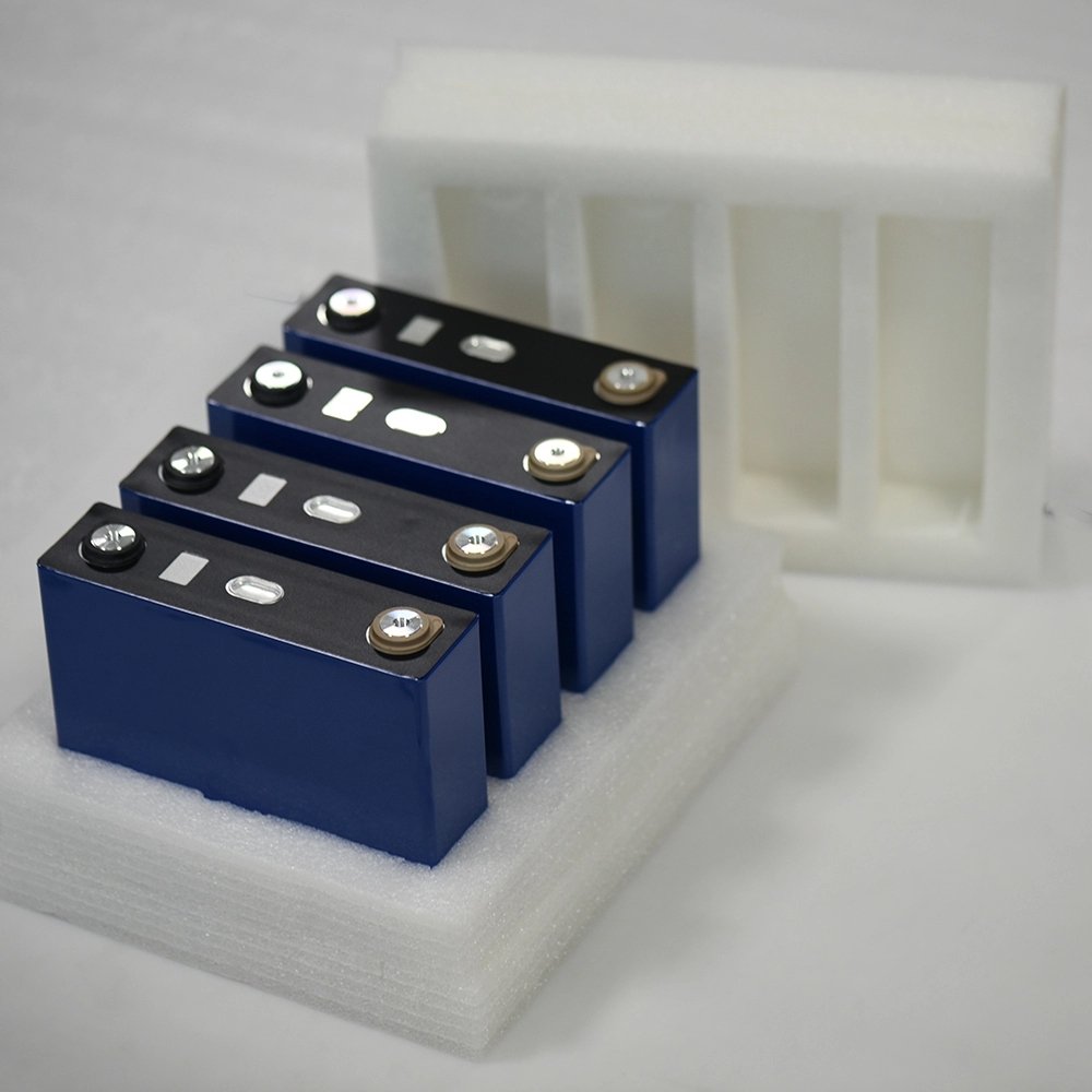 Cell batteries deep cycle li ion prismatic lifepo4 battery 3.2v 200ah