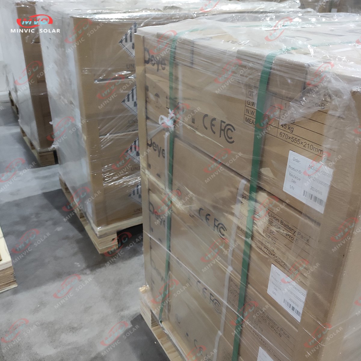 Deye Lithium Ion Batteries Pack 10kw 48v 51.2v 100ah 200ah Rack Mount Deye SE G5.1 Pro Lifepo4 Battery Pack 5kwh 10kwh 20kwh