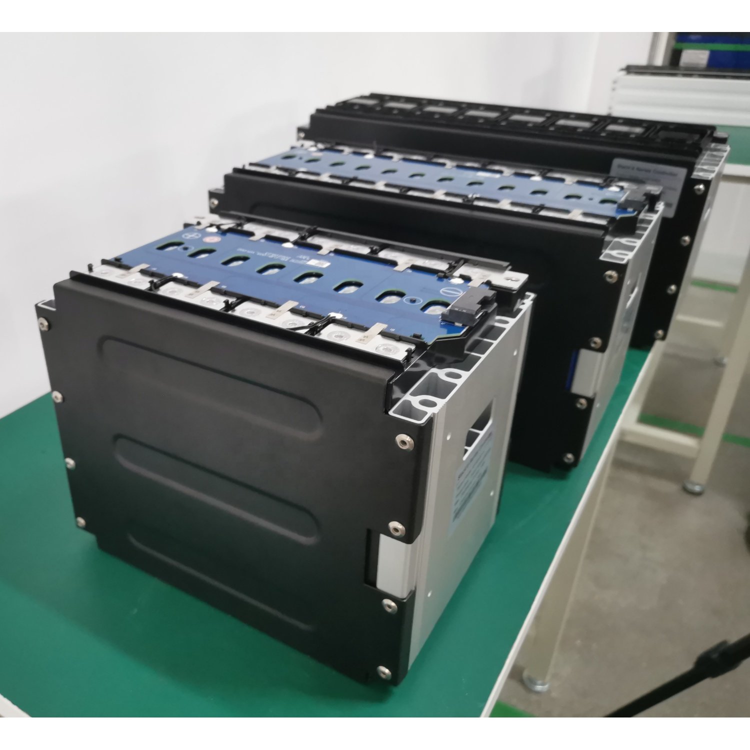 KOWINT 24V 100Ah Lithium ion Rechargeable Battery Cell Battery Module 8S1P Lithium-ion Battery