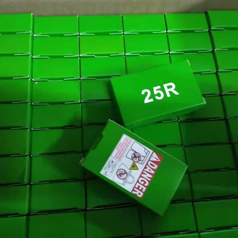 Wholesale 25R Cylindrical rechargeable lithium ion batteries 3.7v actual capacity 2500mah energy storage 18350 18650 battery