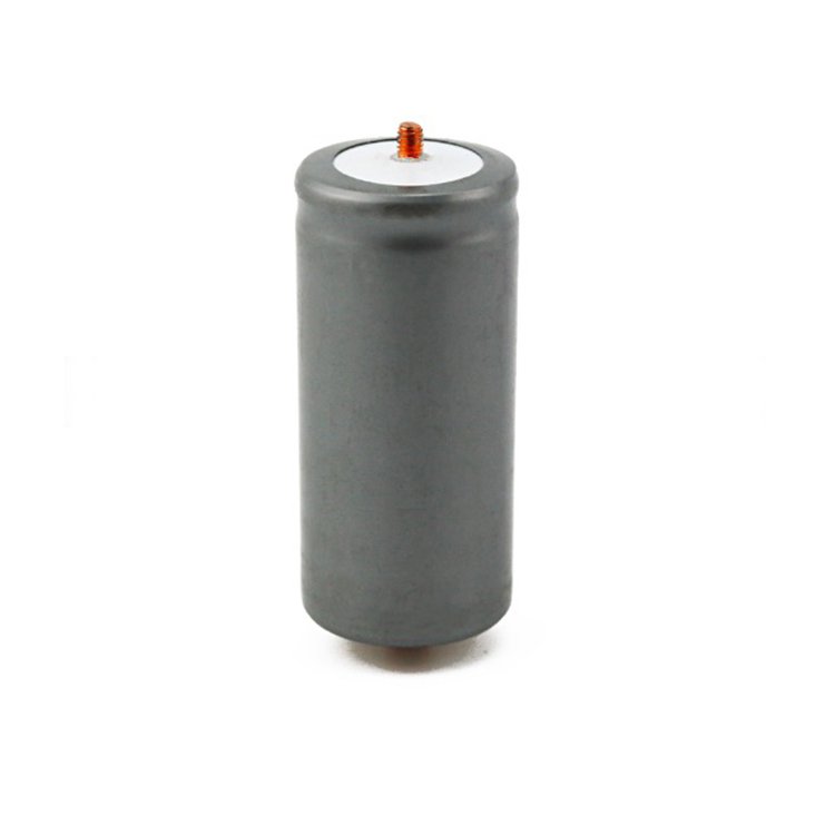 3.2V 32650 32700 LifePO4 Rechargeable Threaded Head Battery Cells 6000mAh Storage Capacity Solar Applications 6V Discharge Rate