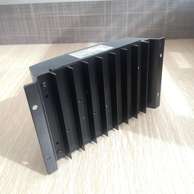 China Controller Manufacturer 40A 12V/24V Charge Lead Acid Battery PWM Solar Charge Controller