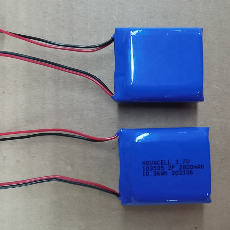 Custom design 703048 3S 11.1v 3s1p 1000mah 2000mAh li ion battery pack for education toys