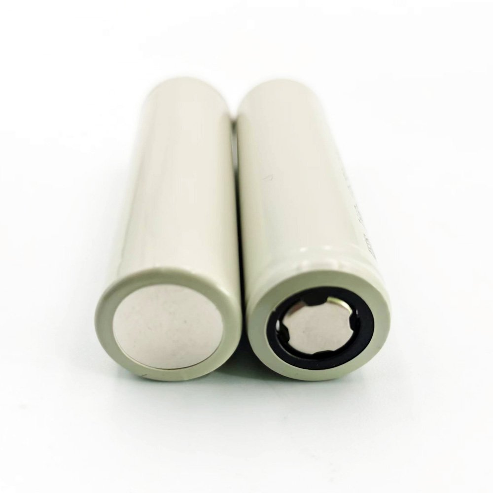 Original 3.7V INR18650 P26A 2600mAh 35A rechargeable lithium ion battery 18650 molicell authentic INR18650 P26A