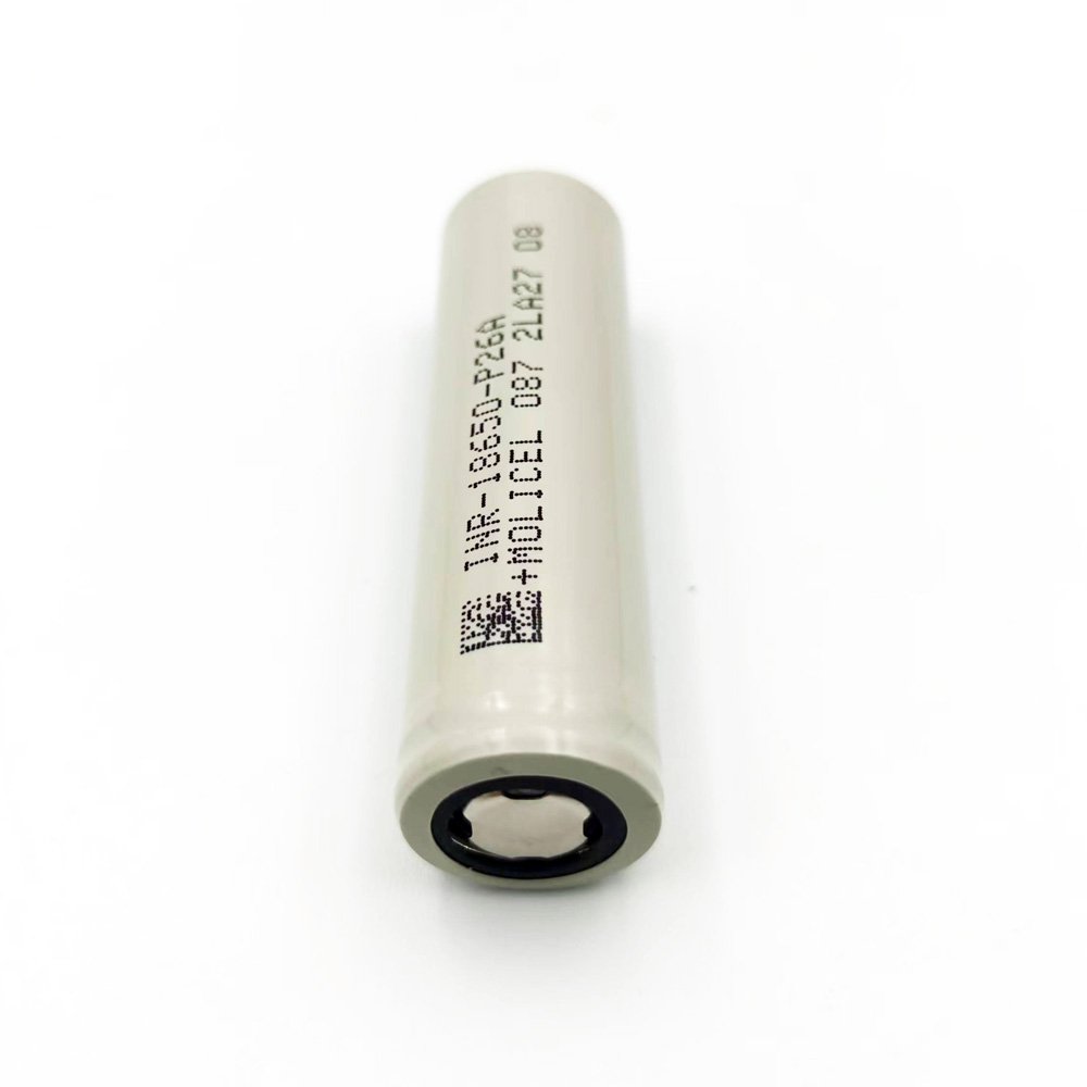 Original and authentic 18650 Molicel li-ion battery 2600mAh 3.7V P26A with high discharge current