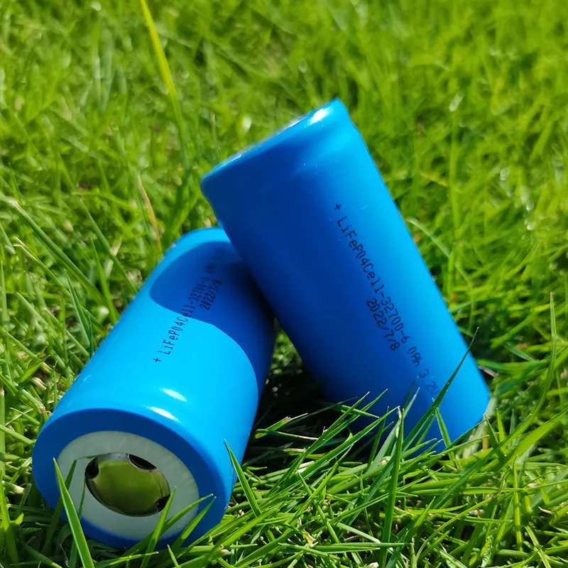 Wholesale factory price 3.2v 32700 6000mah lifepo4 battery for solar system battery lithium ion battery