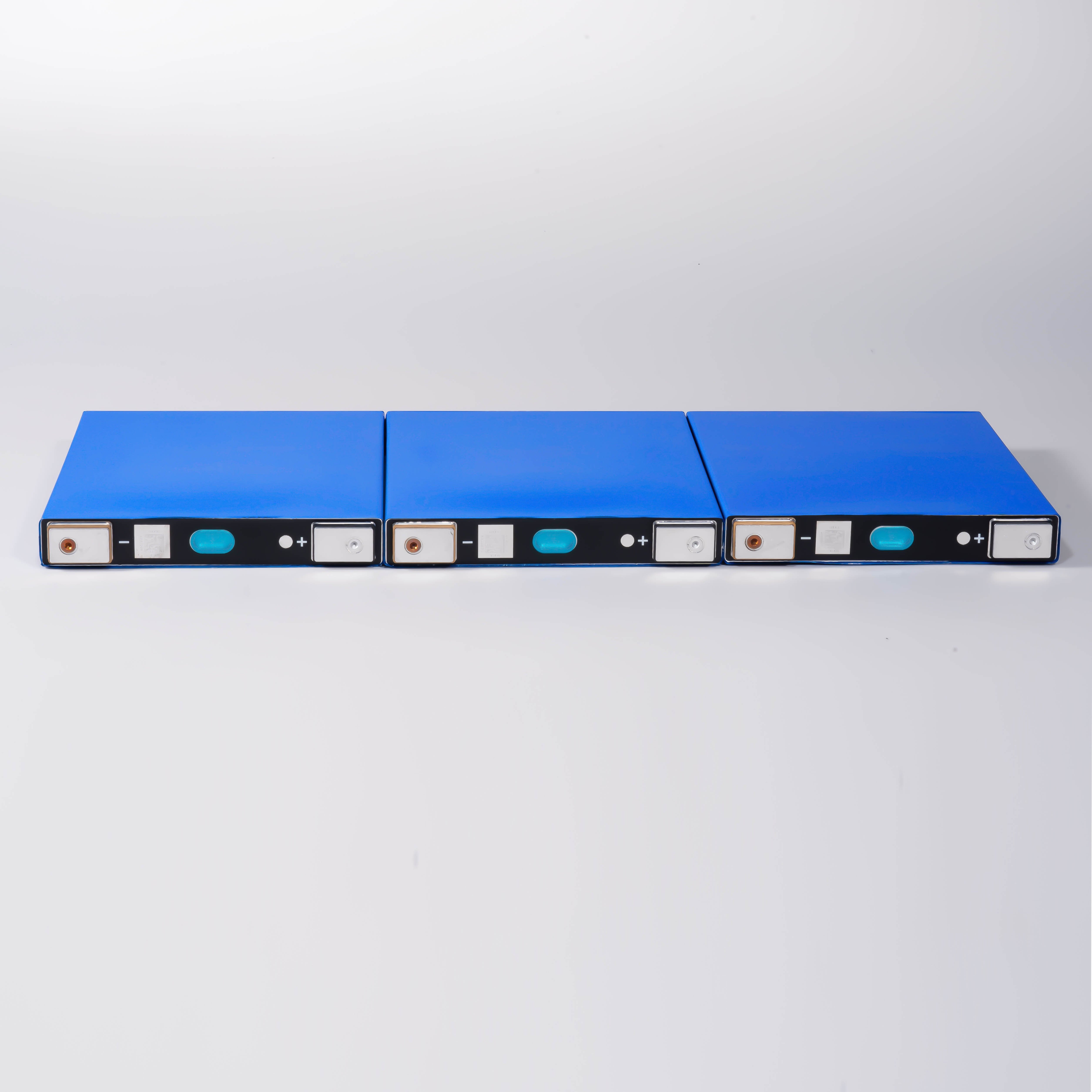 Cheap price 3.2V105Ah Phosphate Battery Cell Gotion Li-ion Battery For Electric Forklifts