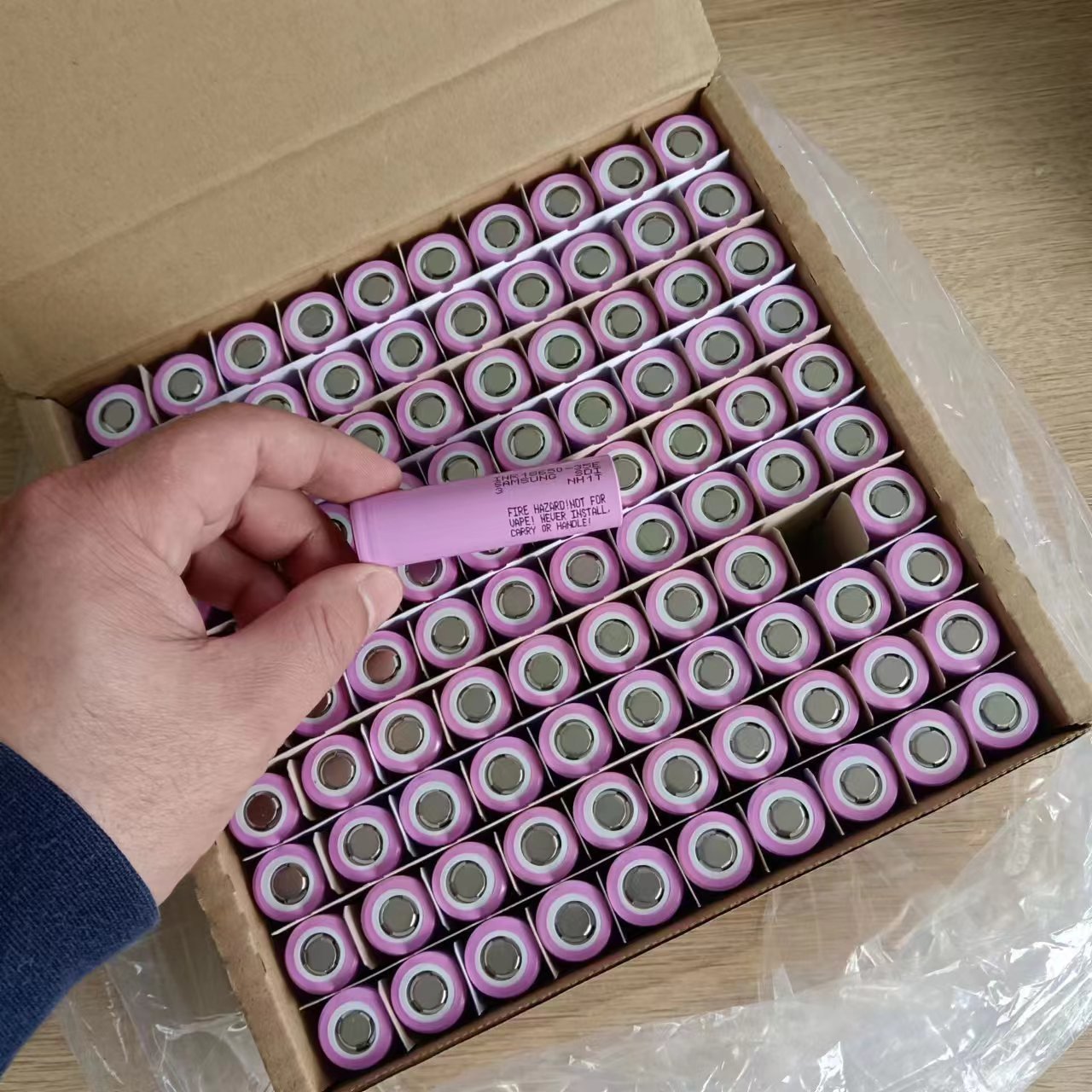 Original INR18650 35E 3.6V 3500mAh Rechargeable Lithium Ion Battery 10A Discharge From SAMSUNG 18650 35E