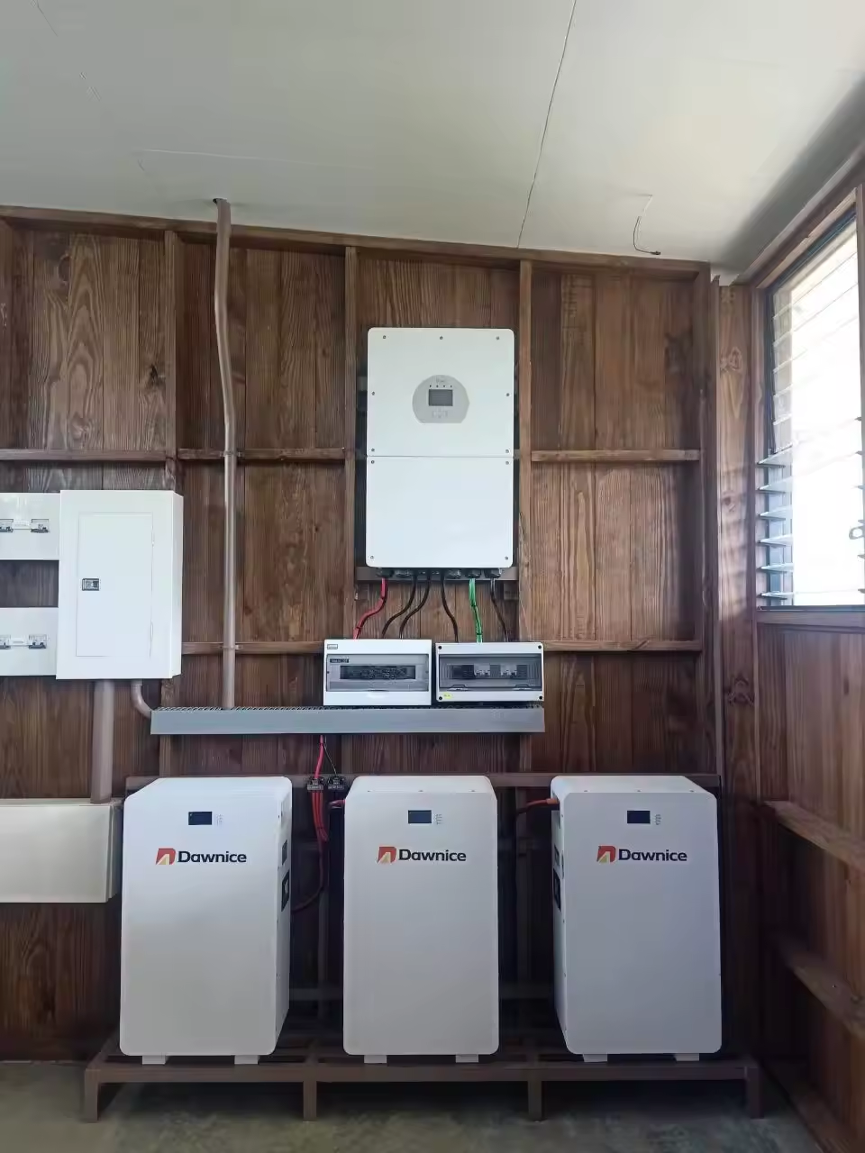 Hot Sell Solar Lithium Energy Storage Battery 48v 200ah 5kwh 10kwh 15kwh Wall Mount Lithium LiFePO4 Battery