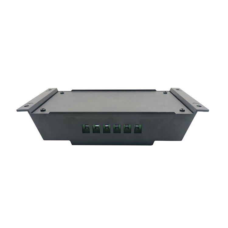 PWM Solar Char Controller Factory Price Mini Flexible 12V/24V System Volta ROHS Certified Lead-Acid Batteries 20A-80A Regulator
