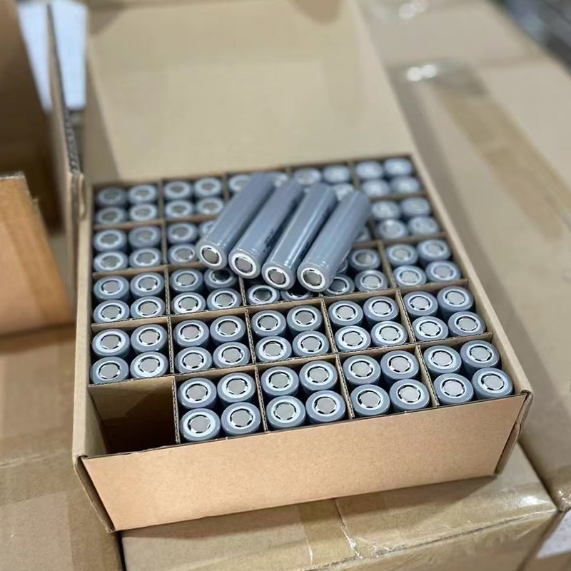 Li-Ion Battery 21700 3.7V 4800mAh 5000mAh 4000mAh NCM lithium-ion cylindrical rechargeable batteries