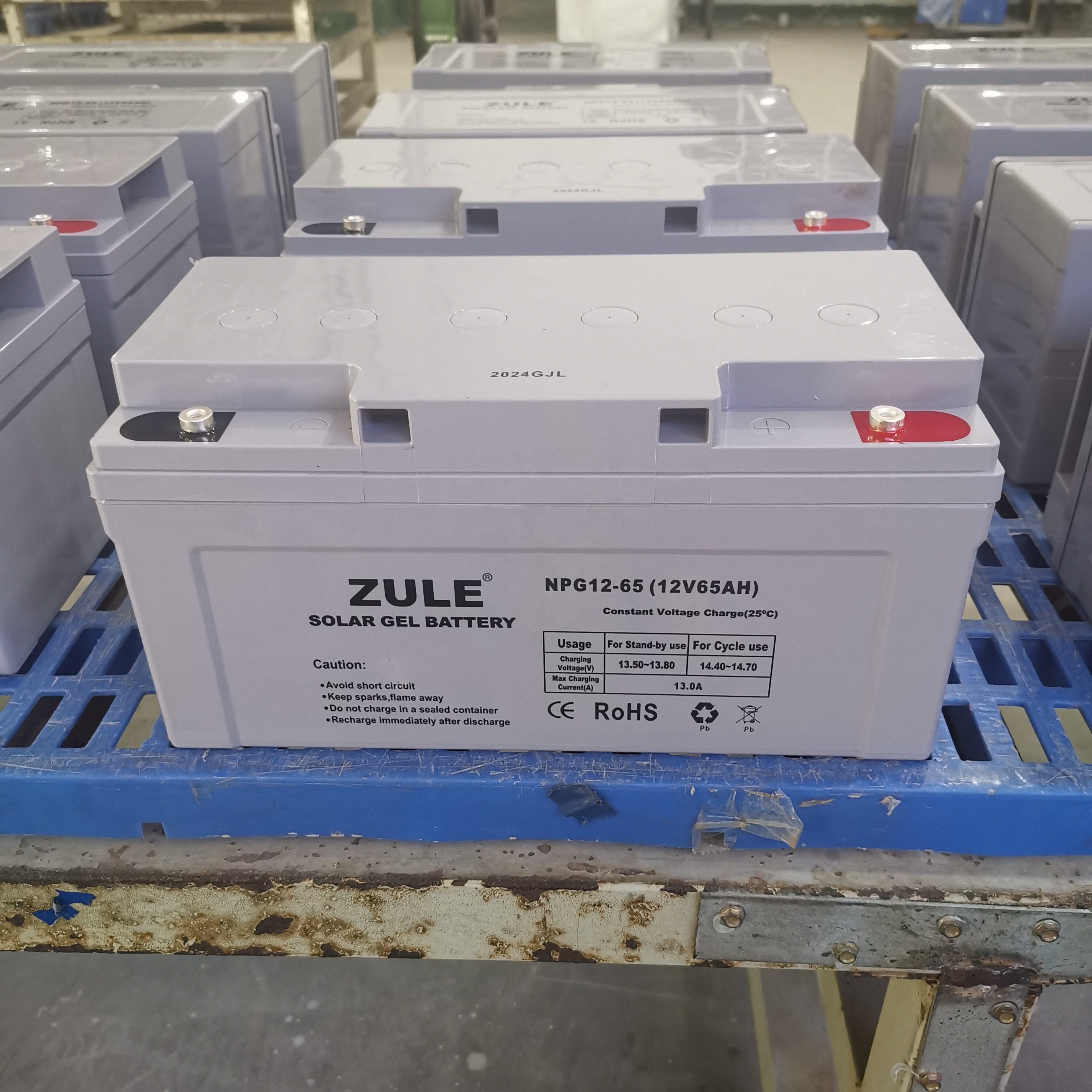 High efficiency Deep cycle solar lead-acid battery 12v65AH rechargeable maintenance-free solar battery for Solar energy system